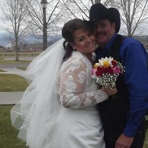 Meet your Posher, Lorie