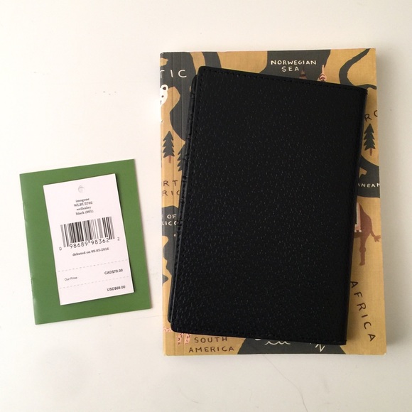 Sale // HP🎉// Kate Spade Passport Case - Picture 2 of 4