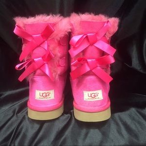 Ugg Bailey Bow CERISE