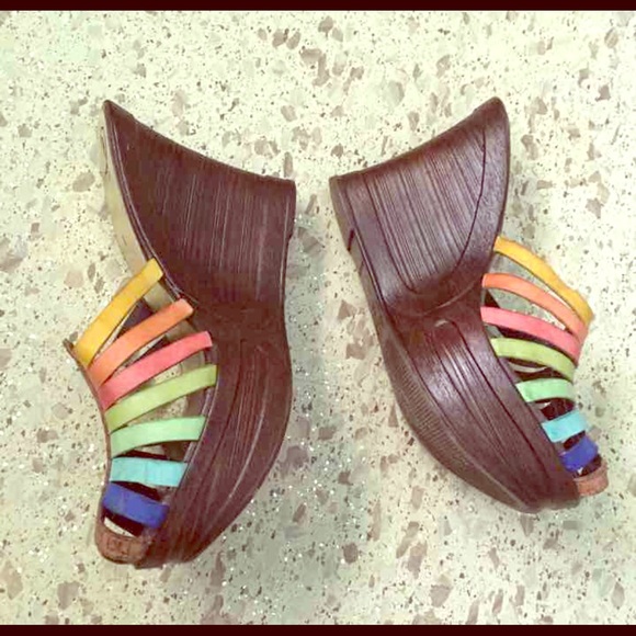 Wedge-Rainbow Color Brazilian Made