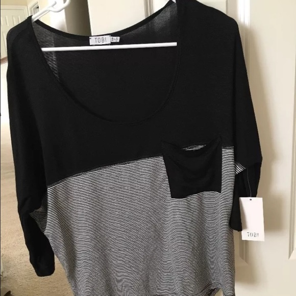 Never worn shirt from Tobi!
