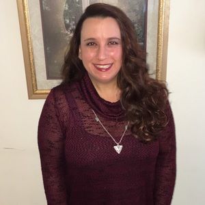 Meet your Posher, Angela