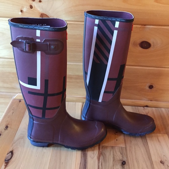 Hunter Boots - Picture 2 of 3