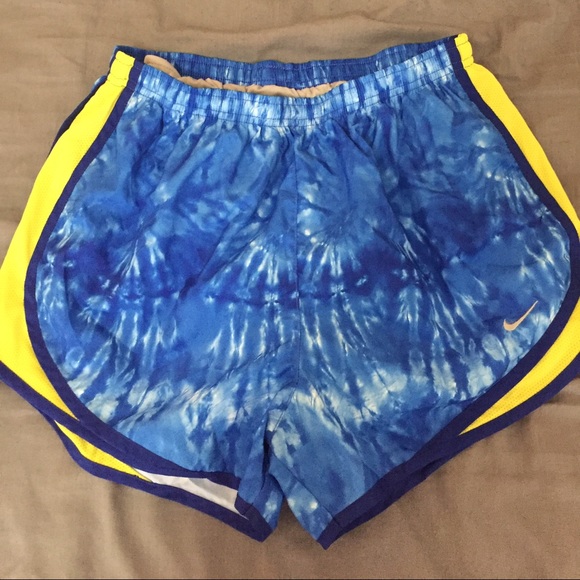 Reserved active wear bundle