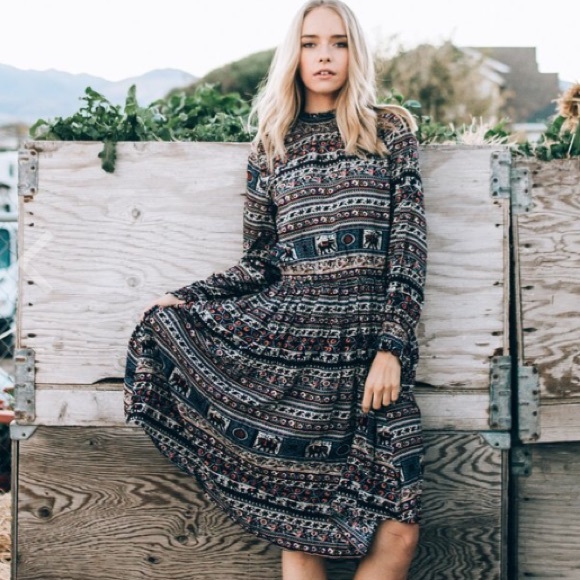 Gorgeous Fall Midi Dress