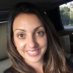 Meet your Posher, Christina