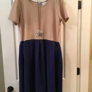 NWOT LuLaRoe Amelia Dress