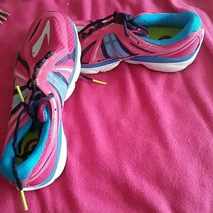 Brooks pure cadance 10.5