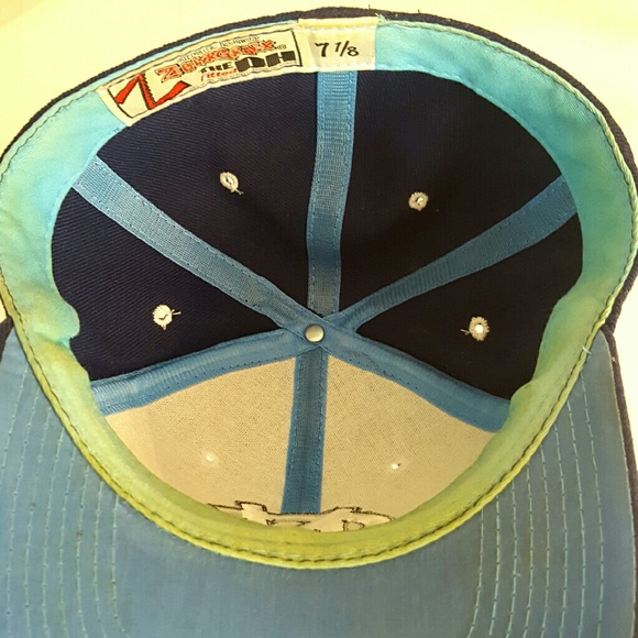 North Carolina Tar Heels fitted cap. - Picture 4 of 4