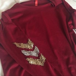 Burgundy red chevron elbow sweater ❤️💥