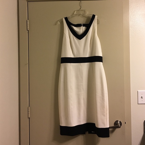 White House Black Market Dress size 12