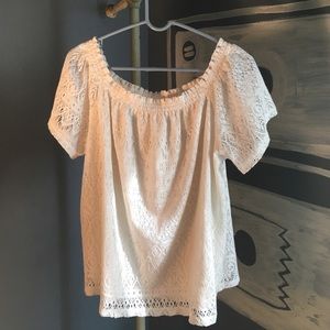 H&H white off shoulder top