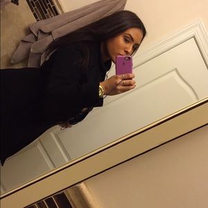 Meet your Posher, Clarisa