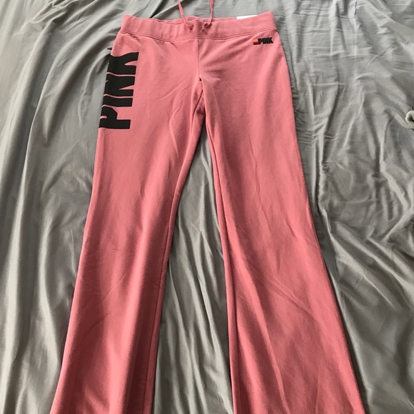 VS Pink Pants