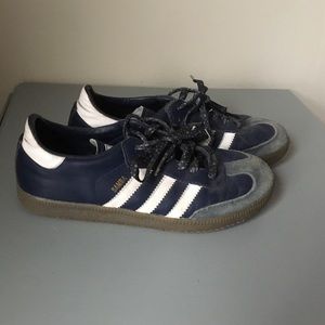 Navy blue leather/ suede Adidas Sambas