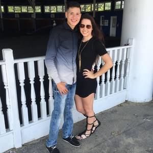 Meet your Posher, Ashleigh