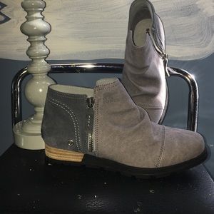 Sorel zip ankle boots