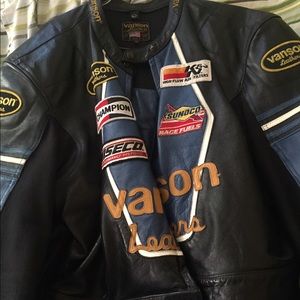 Motorcycle jacket