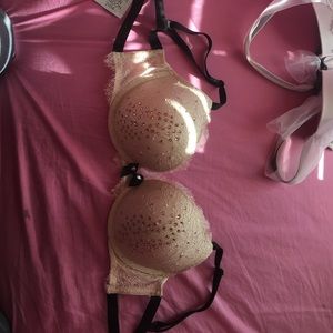 Victoria's Secret bra