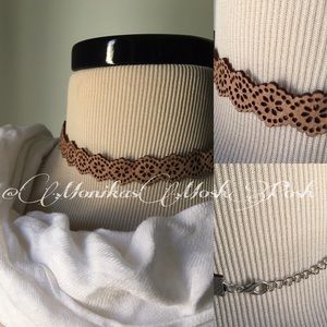 Brown Cut Out Leather Retro Floral Choker Necklace