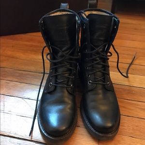 Frye Veronica Combat Boots in black, size 6.5.