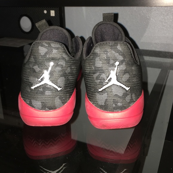 Jordan Eclipse - Picture 2 of 4