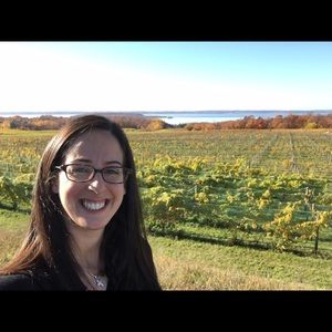 Meet your Posher, Rachele