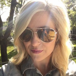 Meet your Posher, Karyn