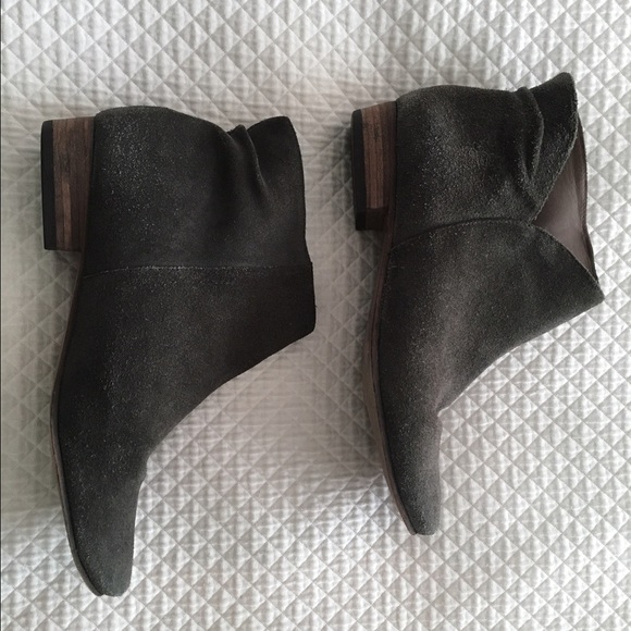 Joie booties