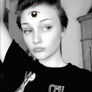 Meet your Posher, Skylar