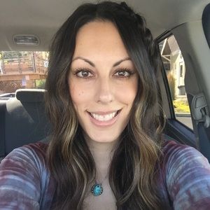 Meet your Posher, Marissa