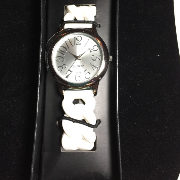 Bold Link Watch