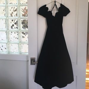 Karen Lucas for Niki  black velvet dress. Size 4