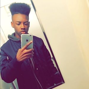 Meet your Posher, Darrell