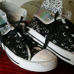 Gotta flurt High top sequenced sneakers