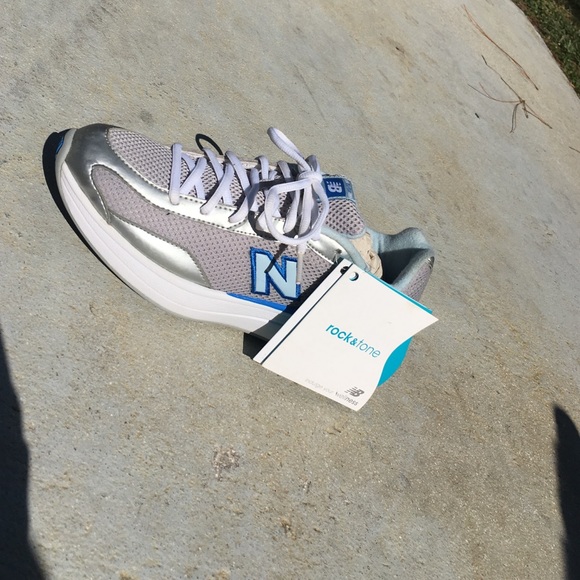 New balance rock and tone shoes