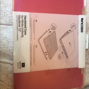 Incase Hardshell MacBook Case