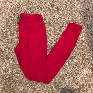 Red jeggings