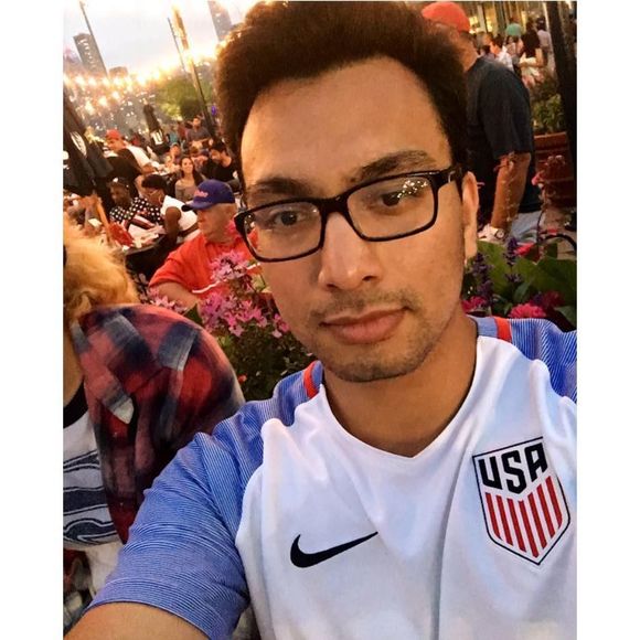 Meet your Posher, Sebastian