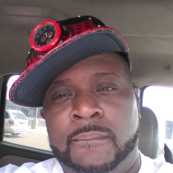 Meet your Posher, George - Picture 1 of 1