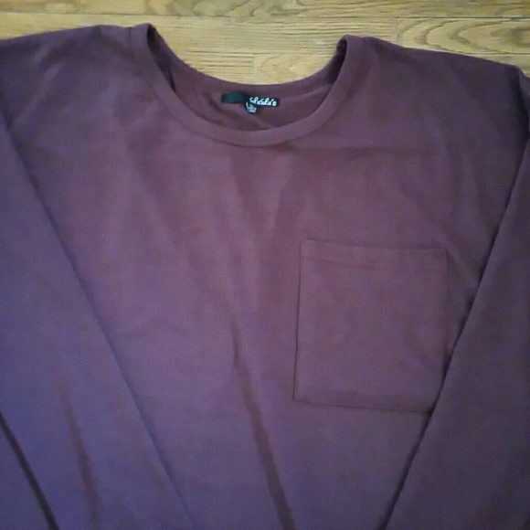 Shirt - Picture 2 of 4