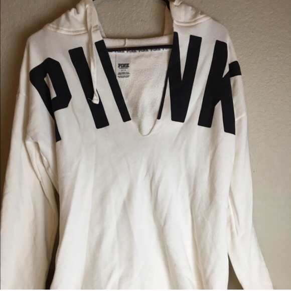 ISO!! i really want something like this with the V - Picture 3 of 3