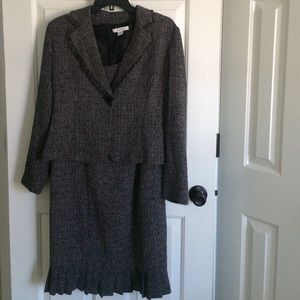Two-piece DressBarn dress with jacket, size 6.