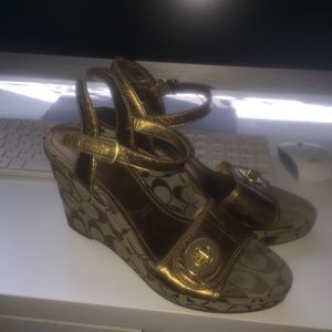 Coach Wedges