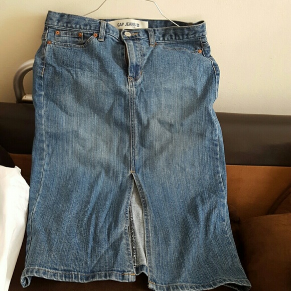 Gap denim skirt size 6