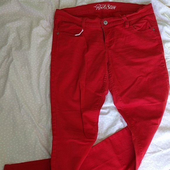 Women red pants