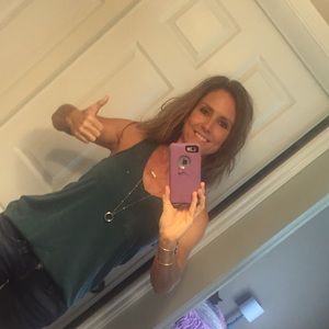 Meet your Posher, Stephanie