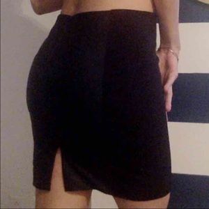 SALE 💥 Express Black Pencil Skirt
