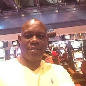 Meet your Posher, Dwayne