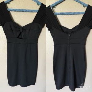 Little Black Dress👄